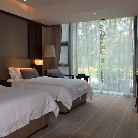 Zhongjian Yanqi Lake View Hotel Peking Exterior foto