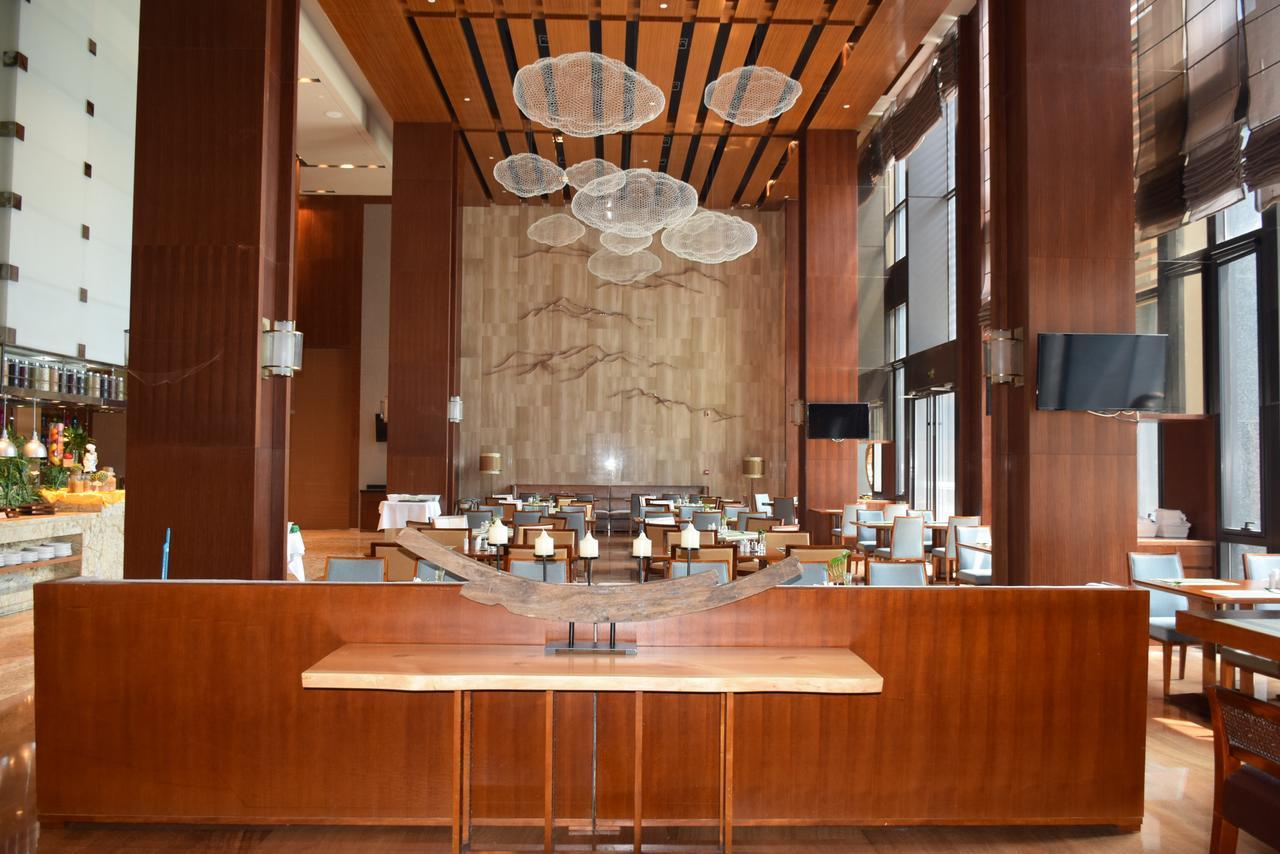 Zhongjian Yanqi Lake View Hotel Peking Exterior foto