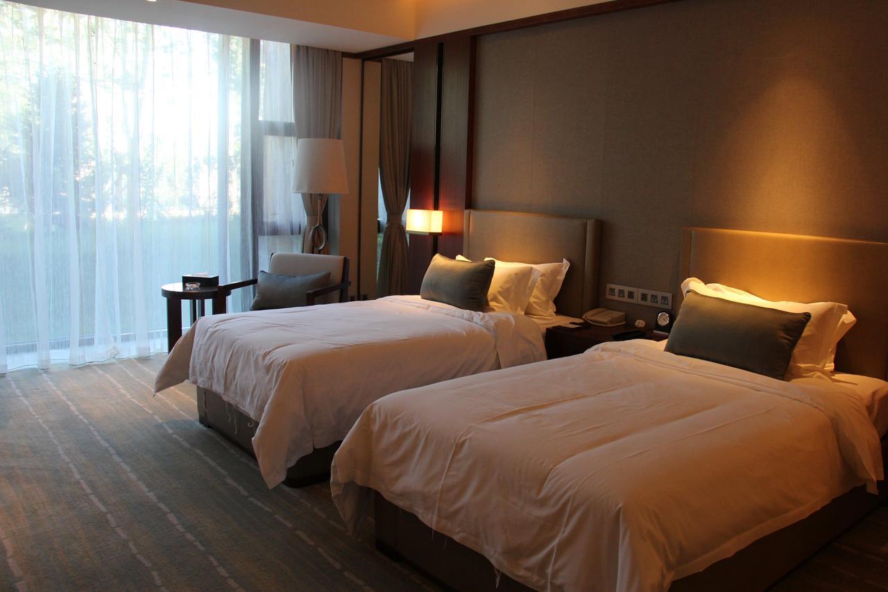 Zhongjian Yanqi Lake View Hotel Peking Exterior foto