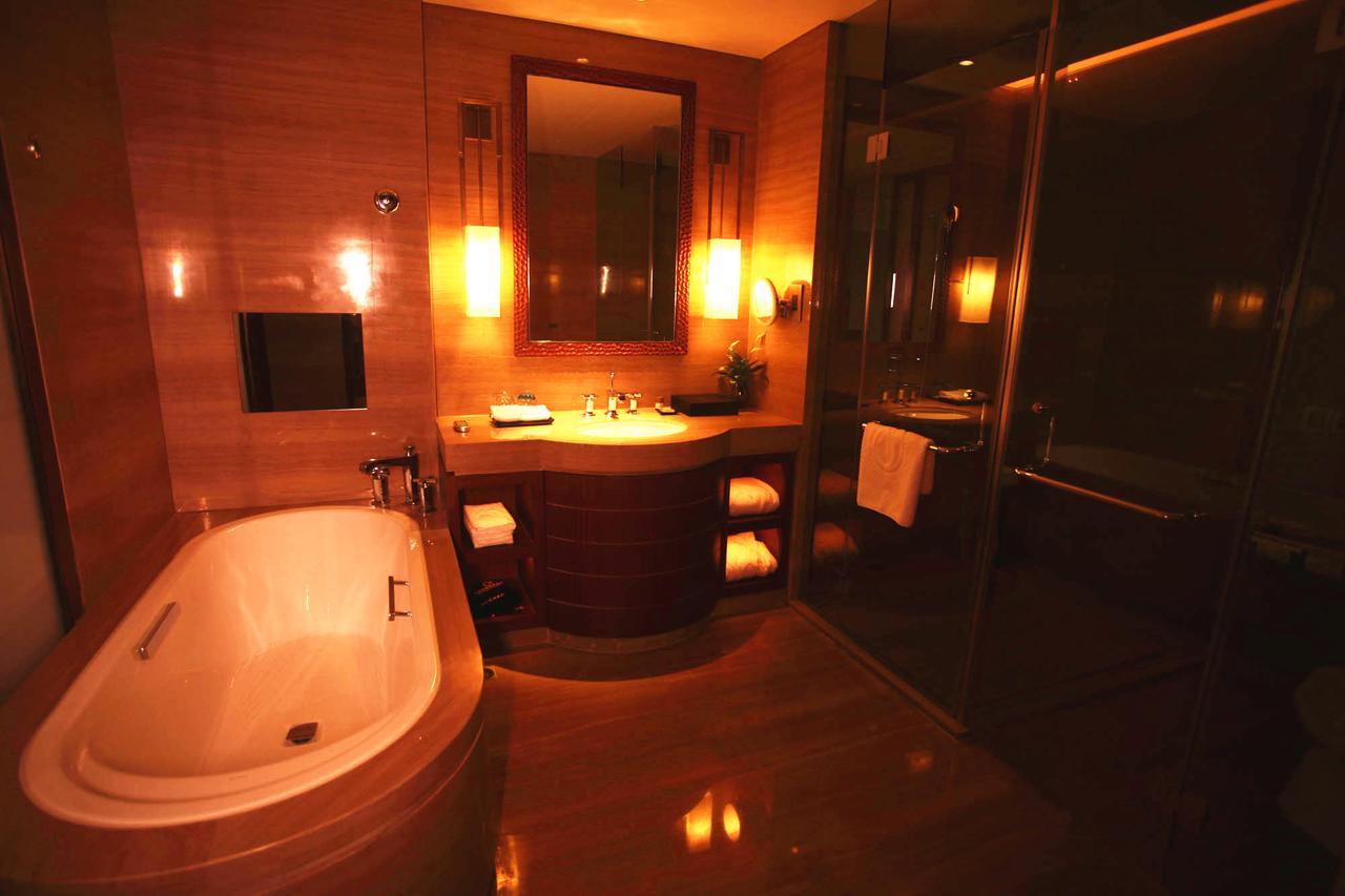 Zhongjian Yanqi Lake View Hotel Peking Exterior foto