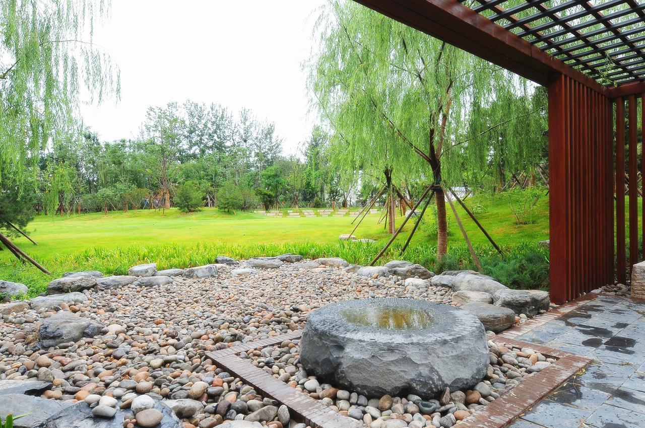 Zhongjian Yanqi Lake View Hotel Peking Exterior foto